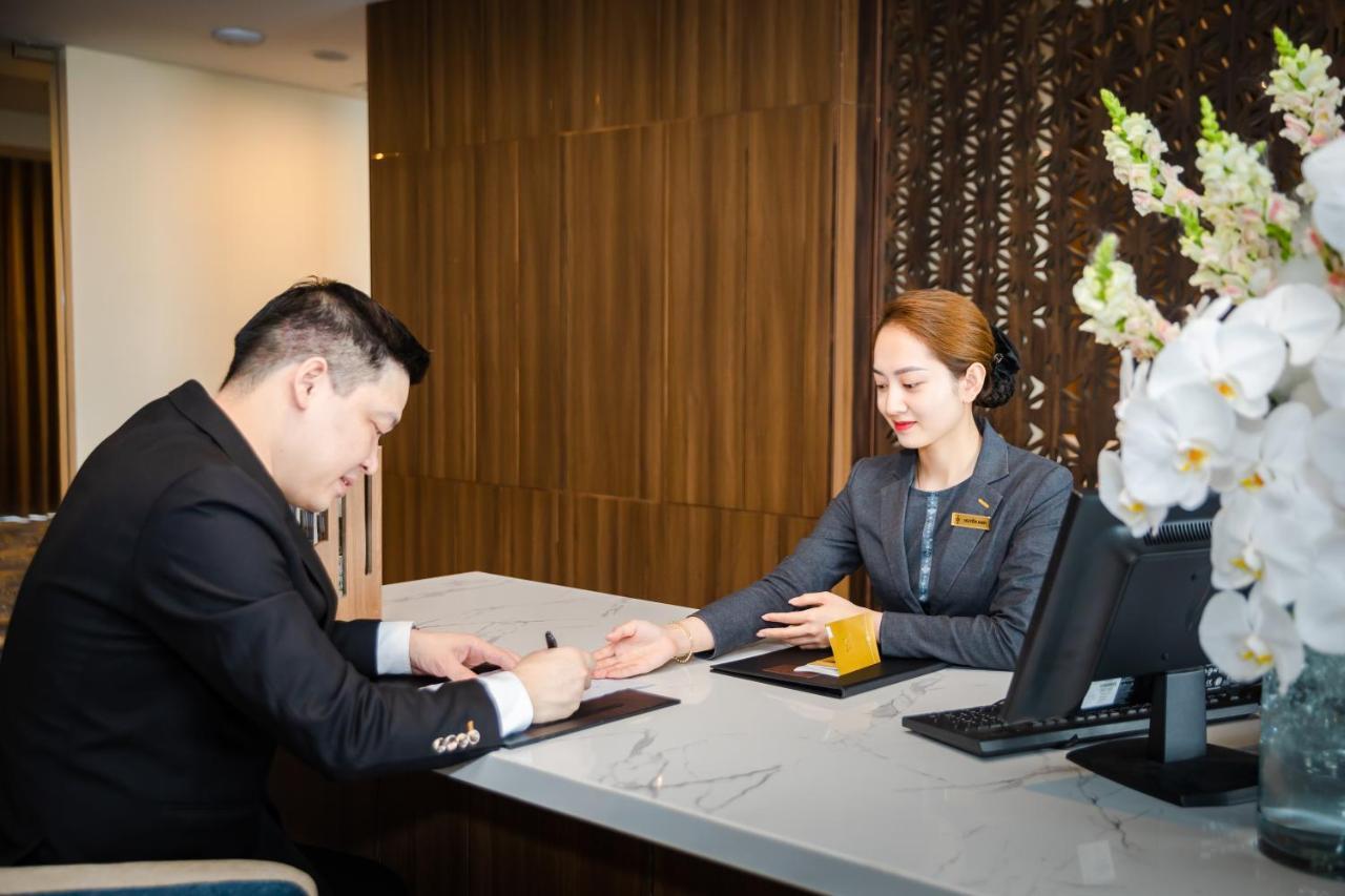 Muong Thanh Luxury Ha Long Centre Hotel Exterior foto